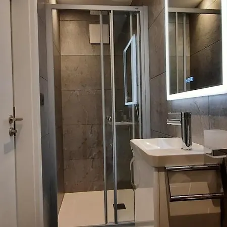 Alps Spirits - לינה וארוחת בוקר 4*