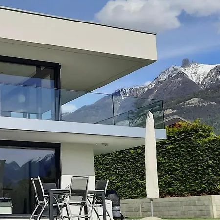 Bed & Breakfast Alps Spirits - *