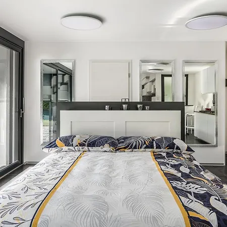 לינה וארוחת בוקר Alps Spirits - Fully